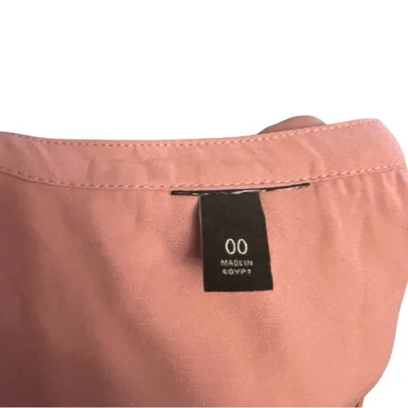 Chic Blush V-Neck Blouse - Picture 3 of 4